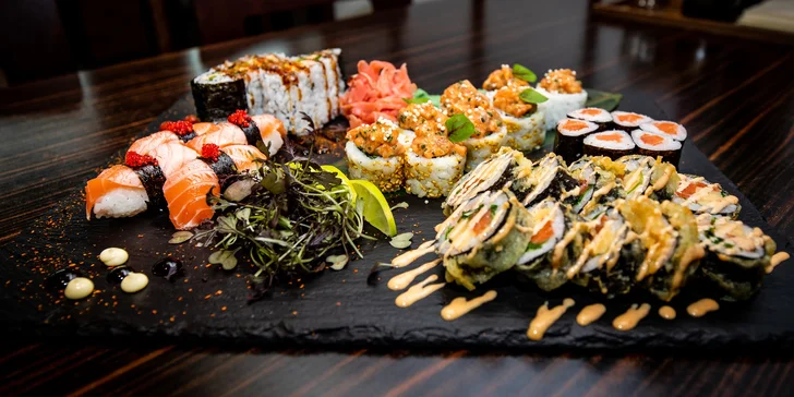 Fantastický lososový set pre 2 osoby v SUSHIHANIL