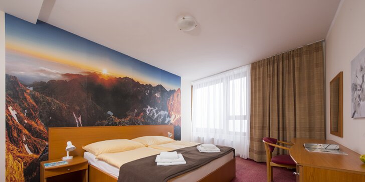 Obľúbený rodinný wellness hotel na Štrbskom Plese: polpenzia, zľavy aj bezbariérový apartmán