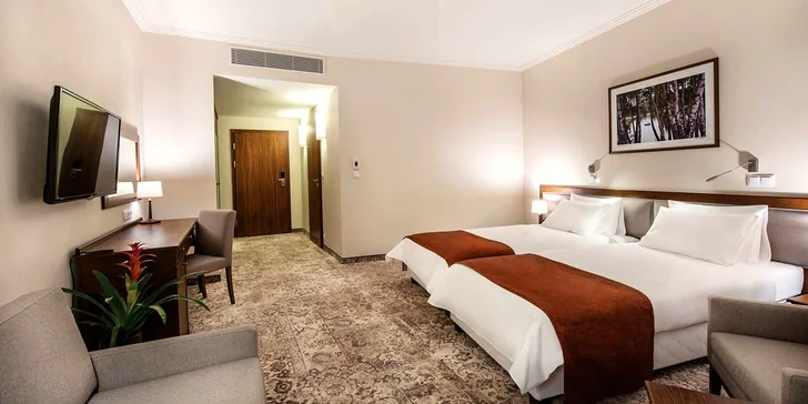 Pobyt v lone prírody v 4* hoteli s 3-poschodovým wellness & spa a atrakciami pre celú rodinu