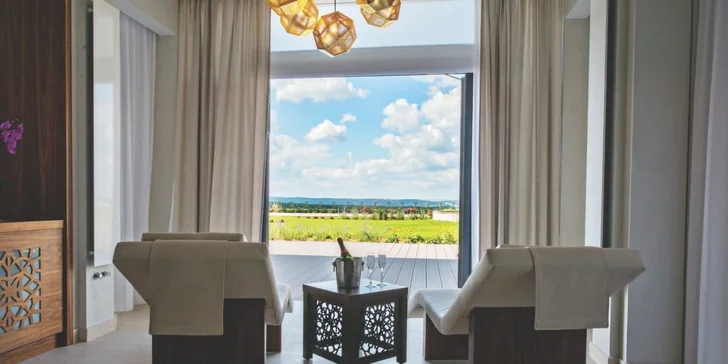 Pobyt v lone prírody v 4* hoteli s 3-poschodovým wellness & spa a atrakciami pre celú rodinu