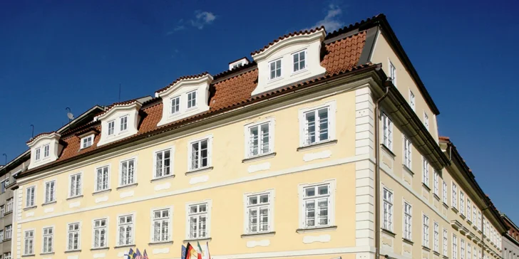 Pobyt na Malej Strane: ubytovanie priamo pod Petřínom, raňajky aj hodina relaxu v saune
