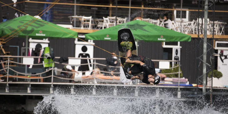 Hangair X Wakelake: Akčné darčekové poukážky plné adrenalínu