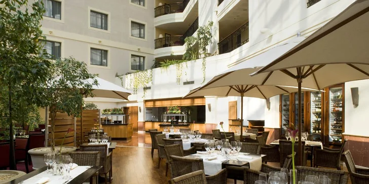 Pobyt v krásnom 5* hoteli Sheraton Grand Krakow: raňajky alebo polpenzia a neobmedzený wellness