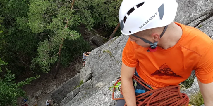 1-dňové alebo 2-dňové kurzy skalného lezenia pre 1 alebo 2 osoby