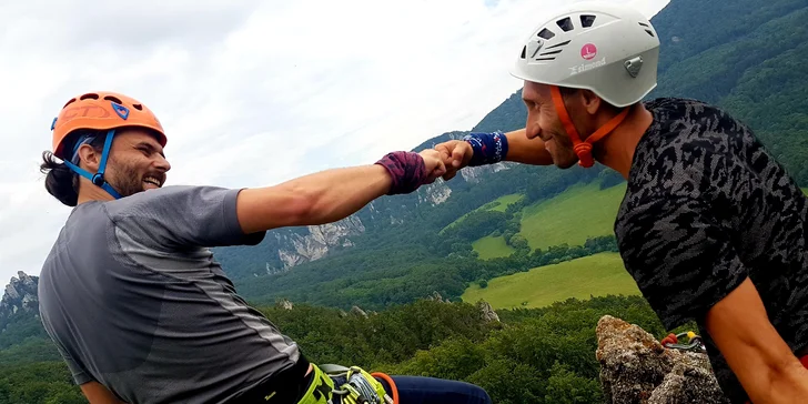 1-dňové alebo 2-dňové kurzy skalného lezenia pre 1 alebo 2 osoby