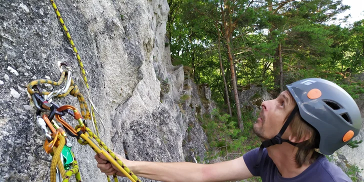 1-dňové alebo 2-dňové kurzy skalného lezenia pre 1 alebo 2 osoby