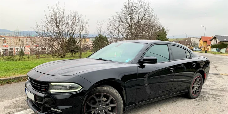Jazda ako vodič či spolujazdec v DODGE CHARGER, pre deti možnosť auto naštartovať a odfotografovať sa