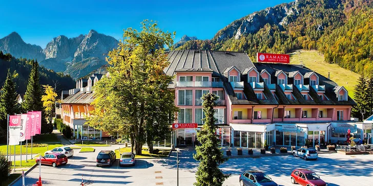 Dovolenka v Slovinsku: 4* hotel v Kranjskej Gore s raňajkami a vstupom do bazénov