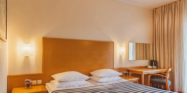 Dovolenka v Slovinsku: 4* hotel v Kranjskej Gore s raňajkami a vstupom do bazénov