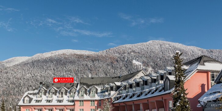Dovolenka v Slovinsku: 4* hotel v Kranjskej Gore s raňajkami a vstupom do bazénov
