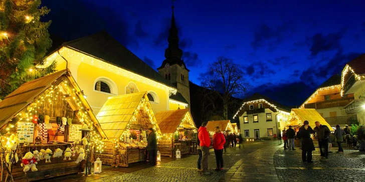Dovolenka v Slovinsku: 4* hotel v Kranjskej Gore s raňajkami a vstupom do bazénov