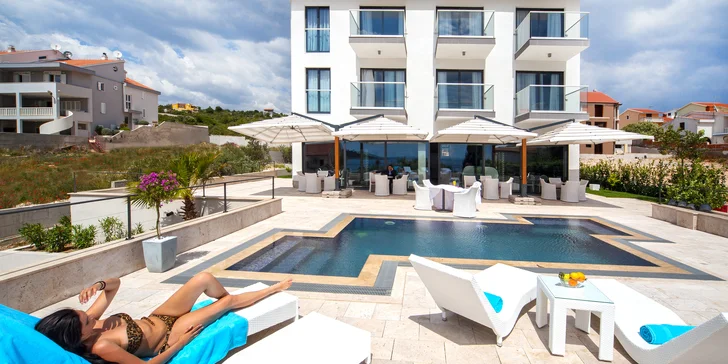 Chorvátska Rogoznica: boutique hotel pri mori, neobmedzený wellness a raňajky v cene