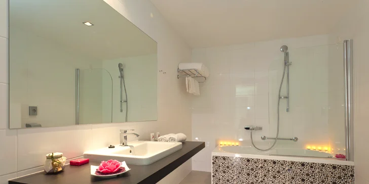Chorvátska Rogoznica: boutique hotel pri mori, neobmedzený wellness a raňajky v cene