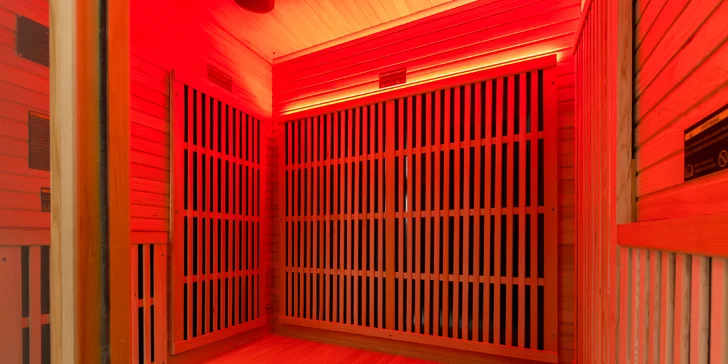 Dve hodinky nerušeného oddychu v novučičkom wellness: vírivka, infrasauna, fínska sauna aj sprchy
