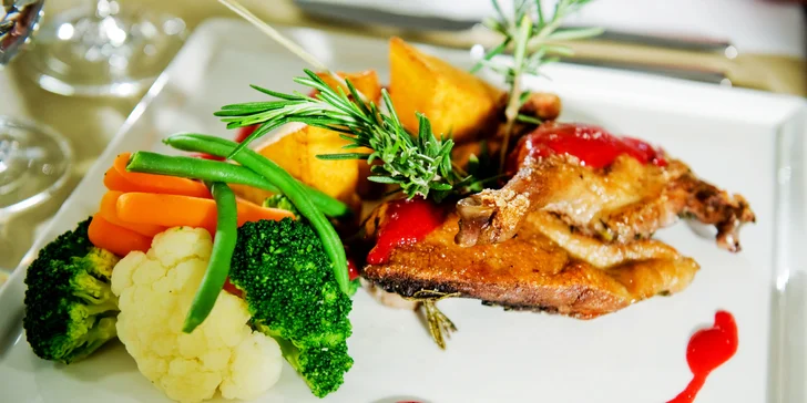 Pobyt v nádhernom prostredí Krynice-Zdrój: raňajky či polpenzia a wellness