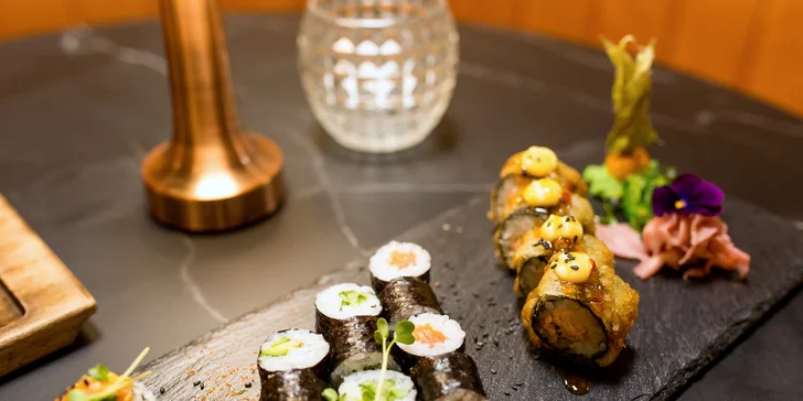 Lahodný Sushi set pre 2 osoby v Lobby Restaurant and Bar. Až 24 kusov!