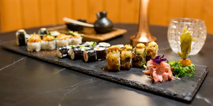 Lahodný Sushi set pre 2 osoby v Lobby Restaurant and Bar. Až 24 kusov!