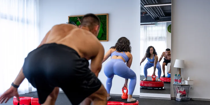 Cvičenie na Power Plate, anticelulitídny bahenný zábal, lymfodrenáž či Rolletic
