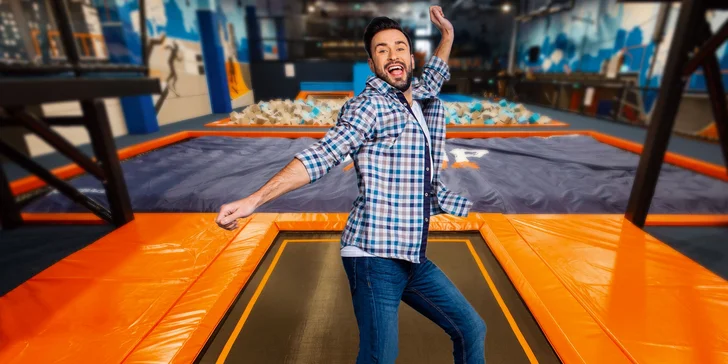 Nespútaná zábava pre deti i dospelých: permanentka či darčeková poukážka na vstup do JUMP ARENA