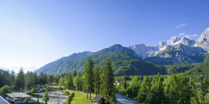 Parádny oddych v Slovinsku: 4* hotel s polpenziou a neobmedzený relax v troch bazénoch