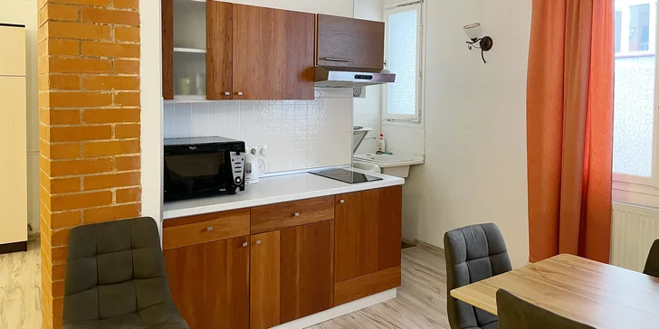 Moderné apartmány s kuchynkou v pražskom Karlíne pre pár aj rodinu