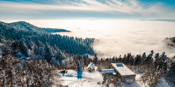 Parádna lyžovačka s celodenným skipassom a s ubytovaním priamo na svahoch Lysej