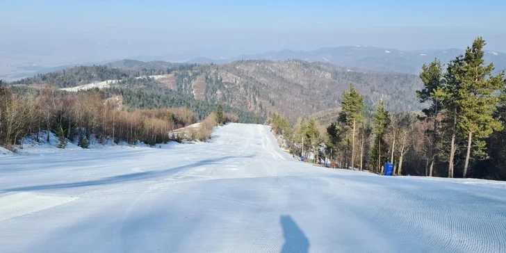 Parádna lyžovačka s celodenným skipassom a s ubytovaním priamo na svahoch Lysej