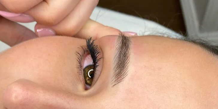 Permanentný make-up pier či microblading obočia