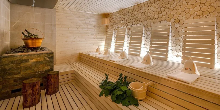 V súlade s prírodou: hotel obklopený parkom, s jazierkom, wellness a polpenziou