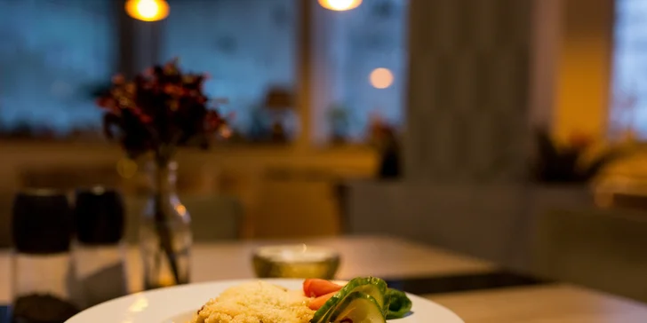 Hovädzí steak, temešvárske medajlónky alebo rizoto