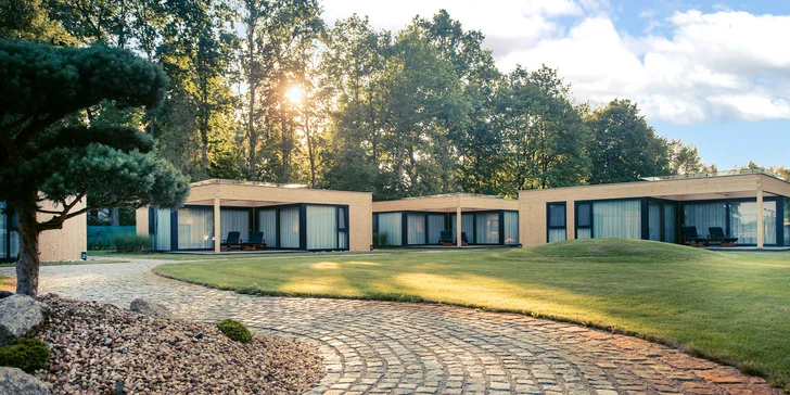 Luxusný vilový rezort v Českých Budějoviciach: apartmány s terasou, raňajky do postele aj sauna