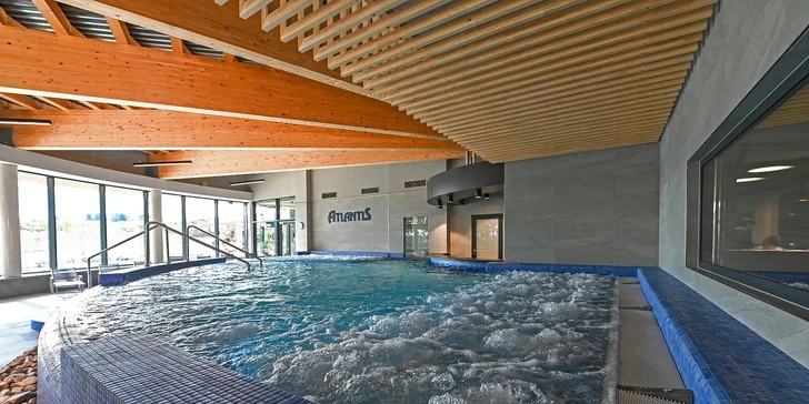 Pobyt v hoteli kúsok od Brnenskej priehrady s raňajkami a vstupom do wellness