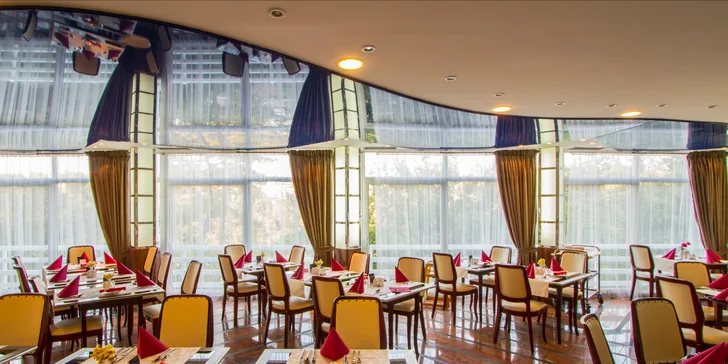 Chorvátsky ostrov Krk: 4* hotel Malin pri pláži, polpenzia a až 2 deti do 12 rokov zdarma
