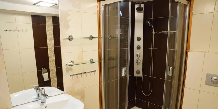 Dovolenka v poľských Beskydách: hotel pri zjazdovke, raňajky, polpenzia aj wellness