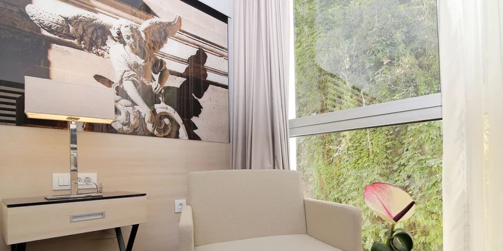 Dovolenka v Dubrovníku, meste UNESCO: 4* hotel s raňajkami, 300 m na pláž a sezónny bazén