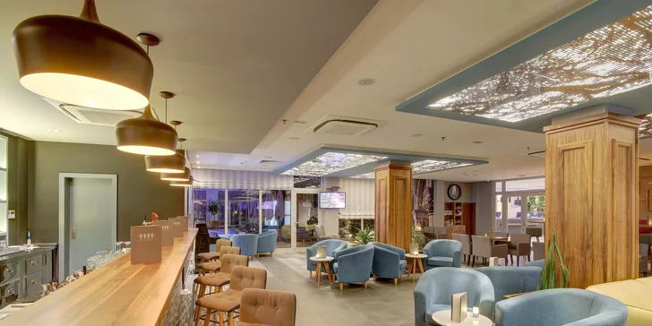 Dovolenka v Dubrovníku, meste UNESCO: 4* hotel s raňajkami, 300 m na pláž a sezónny bazén