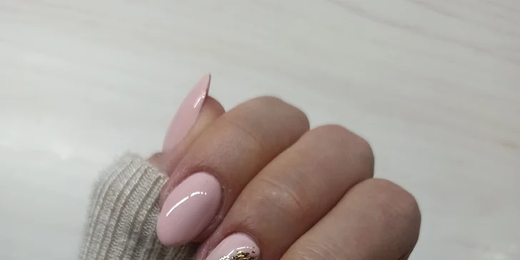 NOVINKA: Manikúra alebo gélové nechty v B&M Beauty v centre mesta