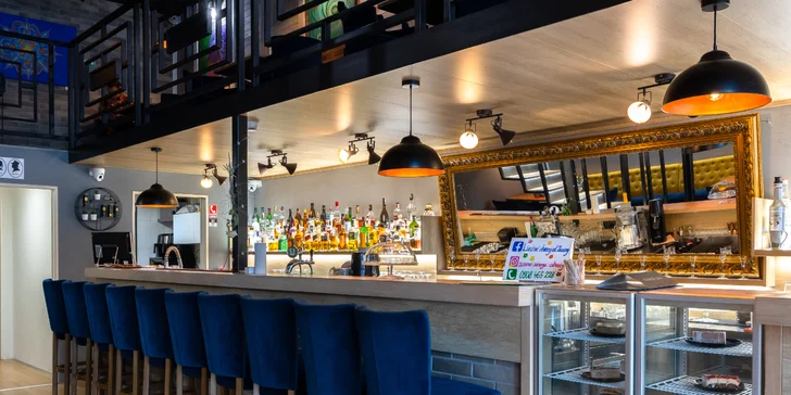 Pohodové chvíle v Emporio Lounge Bar: Lahodná káva, cheesecake a 4 druhy domácej limonády