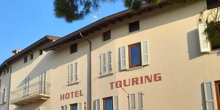 Dovolenka pre pár a rodinu na brehu Lago di Garda: raňajky, wellness aj bicykle