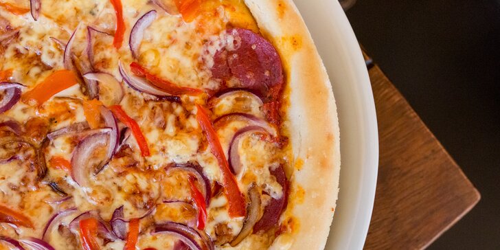 Chrumkavá pizza podľa vlastného výberu z 11 druhov