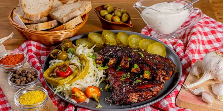 Nezabudnuteľný pobyt v pivovare na Liptove: zažite prehliadku remeselného pivovaru, ochutnávku remeselných pív a skvelú gastronómiu na jednom mieste