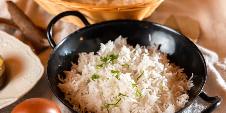 Autentická indická večera: Panner butter alebo kuracia tikka masala, Butter Chicken, vegetariánske, mäsové aj degustačné menu