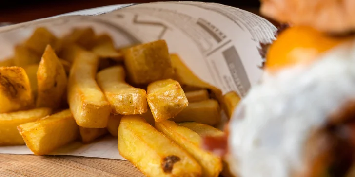 Šťavnatý hovädzí burger podľa vášho výberu v Beer Parku