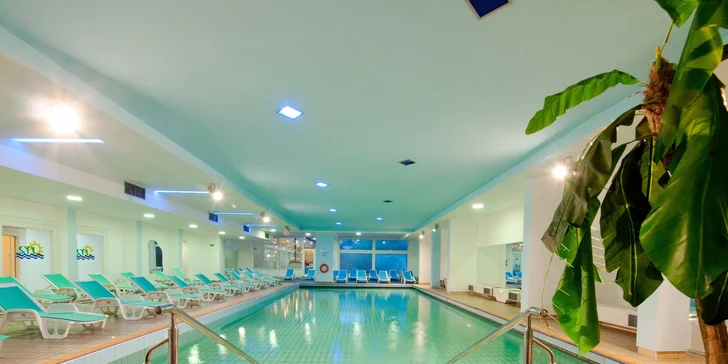 Dovolenka v istrijskom Rabaci: 4* rodinný hotel pri pláži, vnútorný aj vonkajší bazén, raňajky v cene