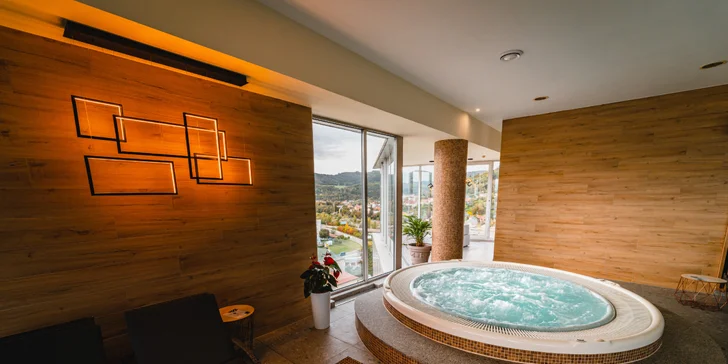 Doprajte si vo dvojici wellness s chutnou talianskou večerou v hoteli Holiday Inn