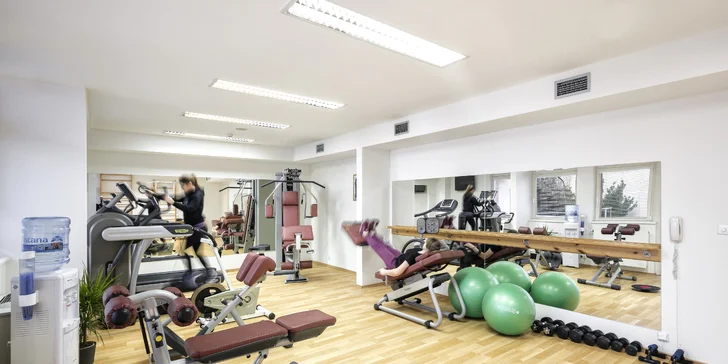 Pobyt v srdci Karlových Varov s polpenziou, neobmedzeným wellness a procedúrami
