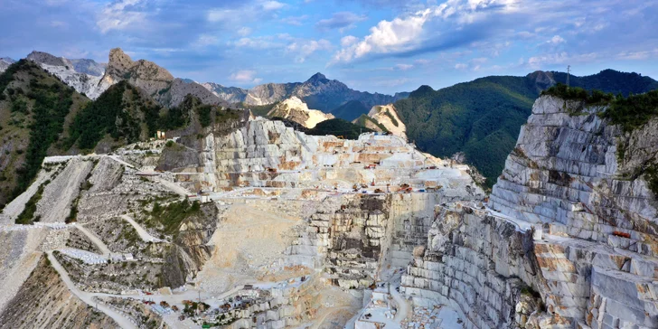 Klenoty Talianska počas 5 dňového zájazdu: Miláno, Sirmione, Lago di Garda, Brescia, Parma aj Cinque Terre
