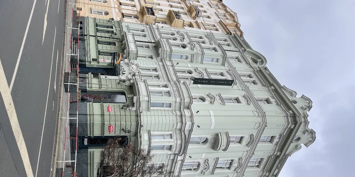 Pobyt v 5* hoteli na Janáčkovom nábreží v centre Prahy s raňajkami