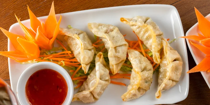 Romantické menu pre dvoch: Sushi, Poke bowl či Ca Kho To