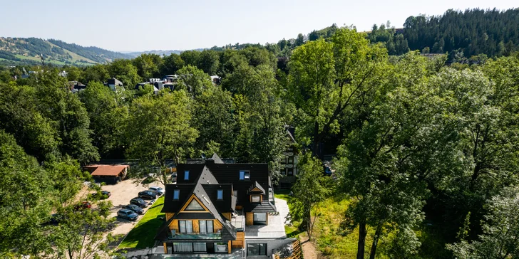 Dovolenka v podmanivom prostredí Zakopaného s raňajkami, romantickou večerou, jacuzzi či masážou
